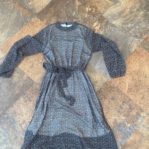 Petalush MIDI Long Sleeve Dress